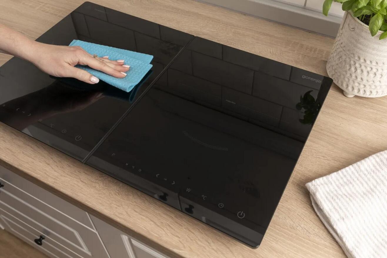 Indukční plotýnka Gorenje ICY3500DGP