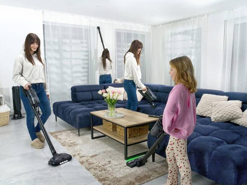 Aqua Spin Power Mop pro současné vysávání a mopování